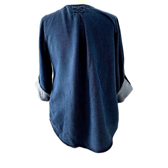 SOFT SURROUNDINGS Fairmont Denim Blue V-Neck Roll Tab Sleeves Top Sz XS‎ - Picture 1 of 5